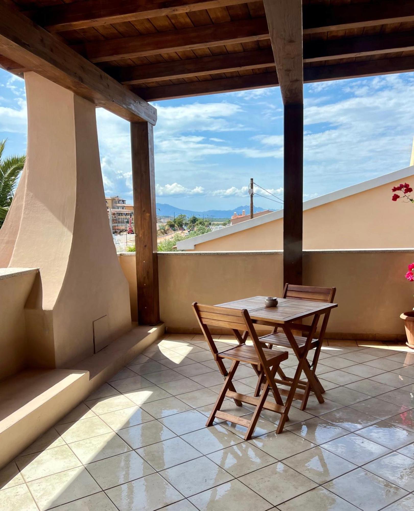 فندق La Terrazza أولبيا المظهر الخارجي الصورة